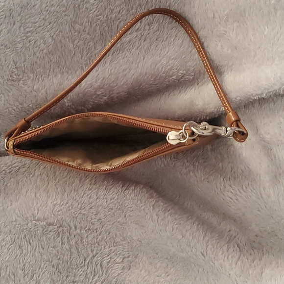 *COACH Wristlet - Picture 7 of 7
